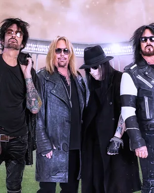 Motley Crue Charlotte